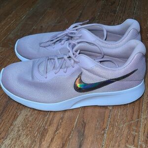Women’s Nike shoes size 12
